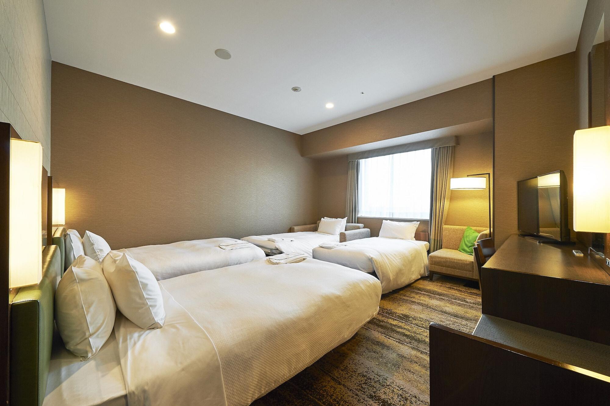 Sotetsu Grand Fresa Tokyo-Bay Ariake Hotel Exterior foto