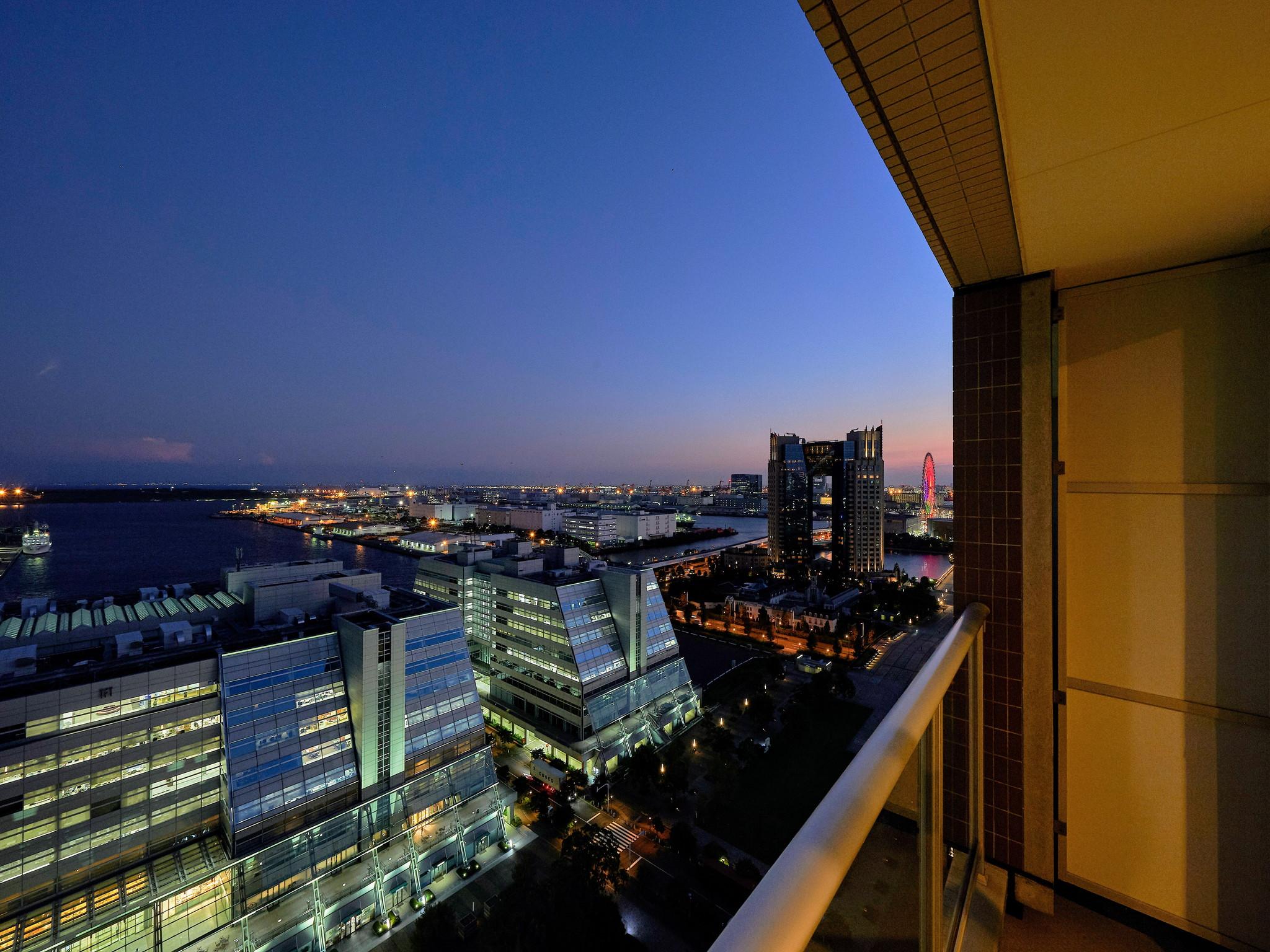 Sotetsu Grand Fresa Tokyo-Bay Ariake Hotel Exterior foto
