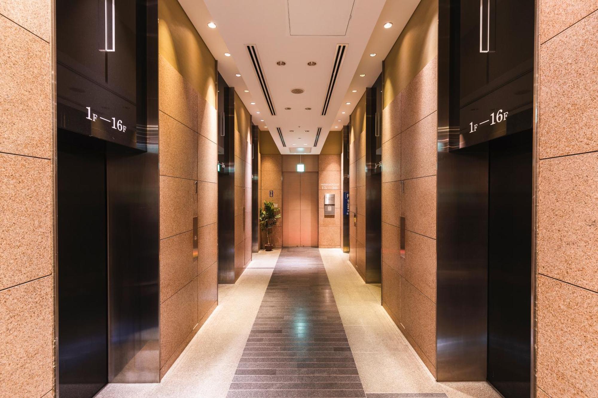 Sotetsu Grand Fresa Tokyo-Bay Ariake Hotel Exterior foto