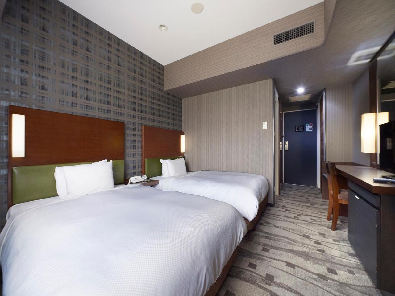 Sotetsu Grand Fresa Tokyo-Bay Ariake Hotel Exterior foto